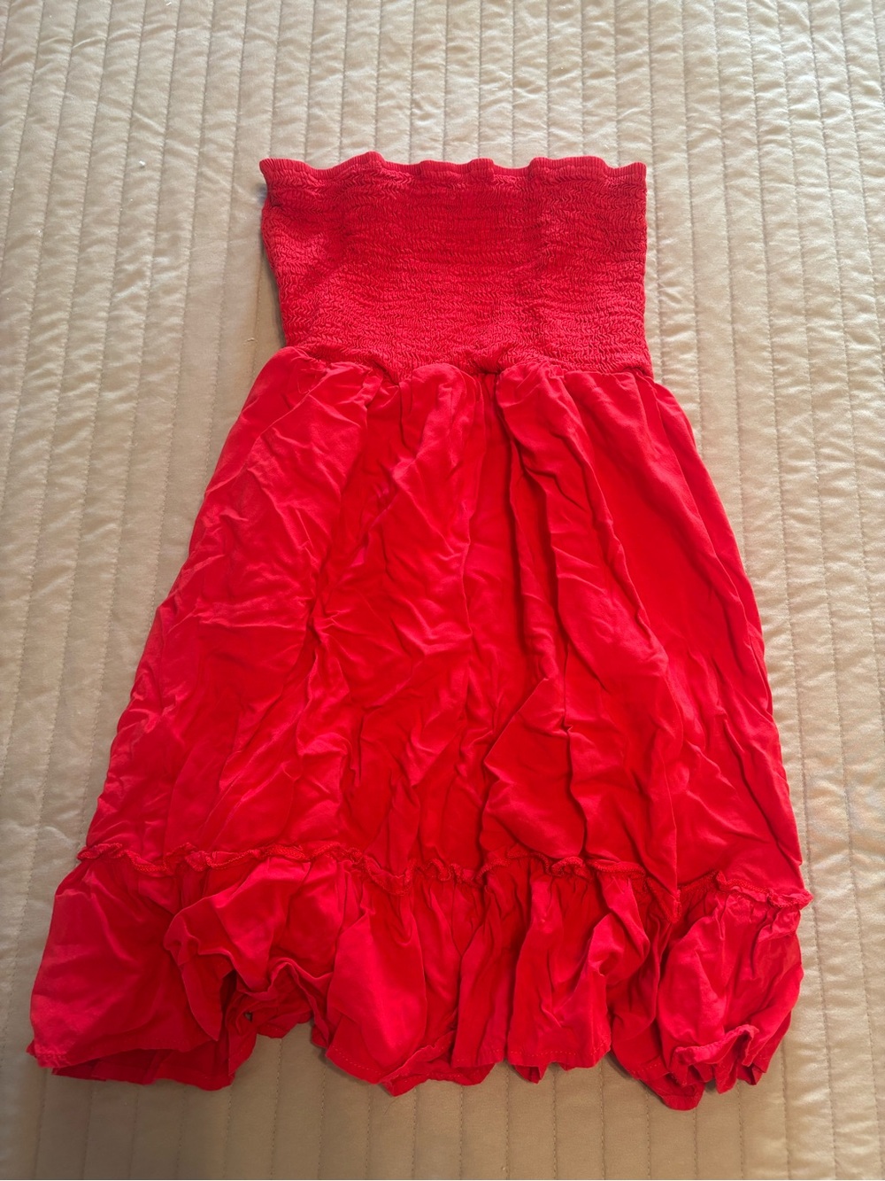 PrettyLittleThing Kids Red Strapless Bubble Dress